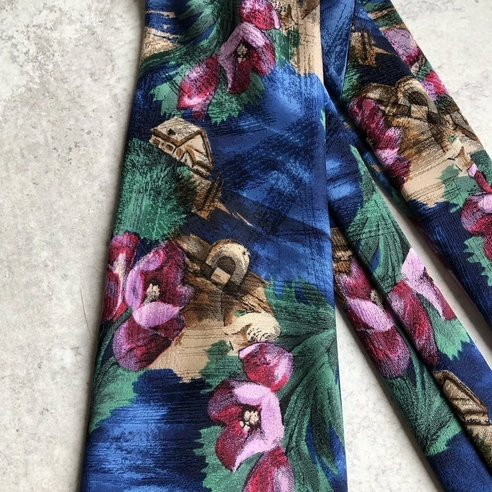 Balenciaga excellent pre